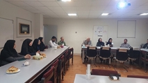 در راستای تحول دیجیتال و افزایش کیفیت مراقبت، جلسه‌ای برای الکترونیکی‌سازی گزارش‌های پرستاری در بیمارستان نمازی برگزار شد.
